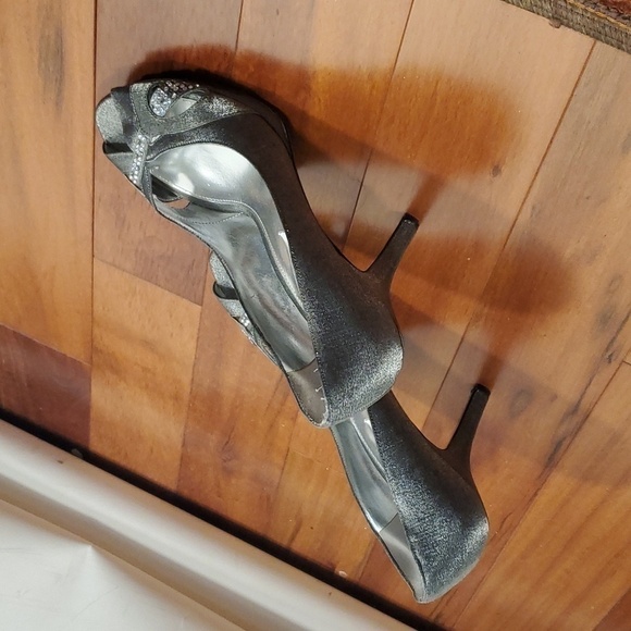 NINA Gray Peep Toe Platform Pumps Heels Shoes Women's 8.5 M - Picture 5 of 16